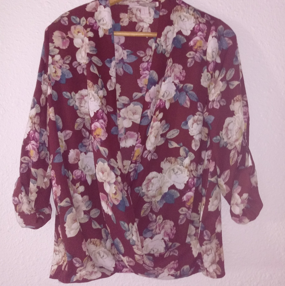 ❤️🌻 F21 FLORAL TOP - Picture 7 of 8